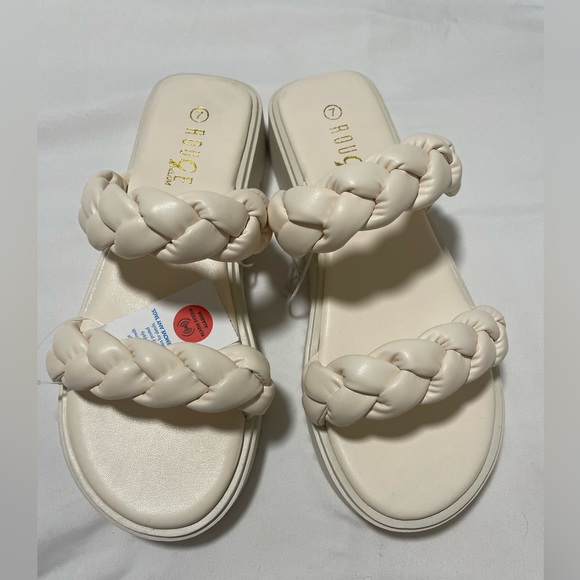 Light Beige Sandals - Picture 1 of 4